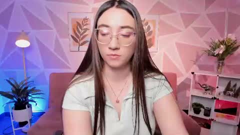 Camila  online show from July 2026 12:11:01 PM
