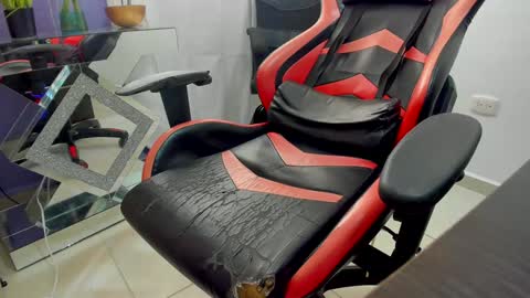 PRESSURE online show from December 2024 11:55:01 AM