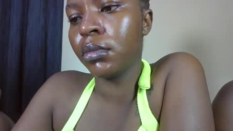 Bad gurl Riri online show from November 2025 06:03:01 AM