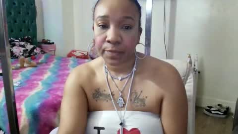 Yasmine pretty online show from January 2026 07:59:02 PM