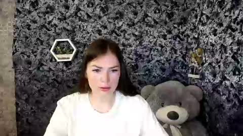 Snapshot of pretty_angell_ chatting on July 2026 08:18:01 AM anna online show from July 2026 08:18:01 AM