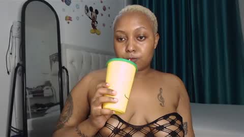 Annah online show from February 2025 11:34:01 PM