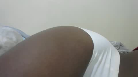 pretty_avena online show from November 2025 07:29:01 AM