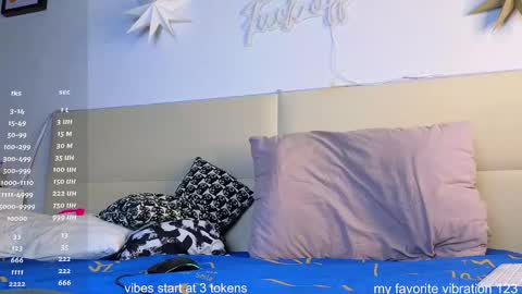 pretty_helga online show from December 2024 09:13:02 AM