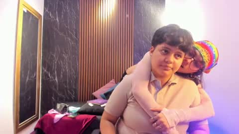 pretty_honey22 online show from June 2026 12:16:01 AM