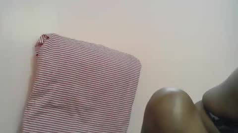 pretty_kylah online show from October 2025 12:13:02 PM