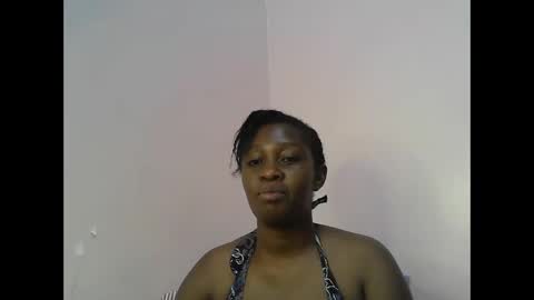 pretty_kylah online show from November 2025 01:23:01 PM