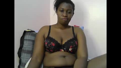 pretty_kylah online show from November 2025 05:46:02 PM