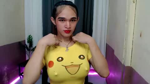 pretty_lady_kitty online show from April 2026 12:48:01 AM
