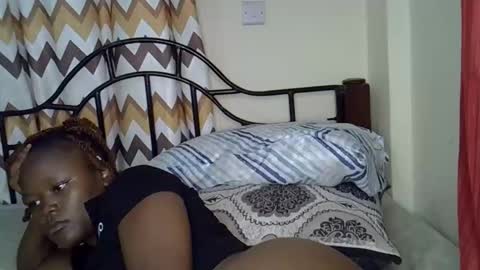 pretty_maya2 online show from September 2025 05:01:02 AM