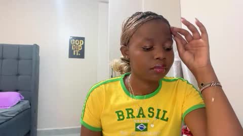 Pretty peaches online show from February 2026 12:37:01 PM