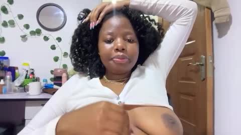 Pretty peaches online show from March 2026 02:04:02 AM