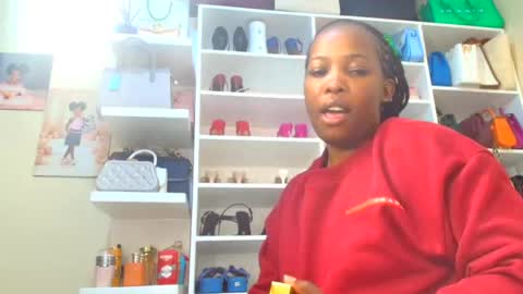 Snapshot of pretty_pussy2 chatting on July 2026 04:06:02 AM Essy online show from July 2026 04:06:02 AM
