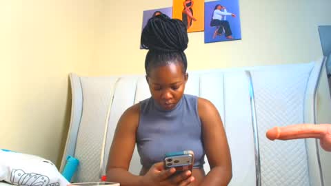 Snapshot of pretty_pussy2 chatting on August 2026 08:38:01 AM Essy online show from August 2026 08:38:01 AM