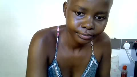 pretty_scooper online show from June 2026 09:19:02 AM