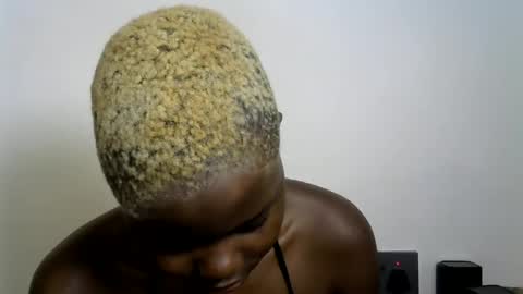 pretty_scooper online show from June 2026 09:01:01 AM