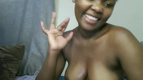 pretty_shanz online show from October 2025 05:21:02 AM