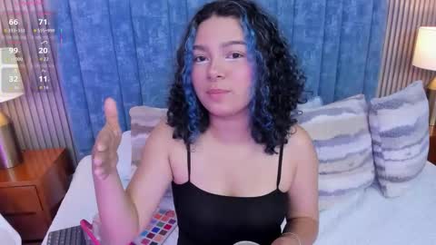 Daisy Flower online show from March 2026 01:55:02 AM