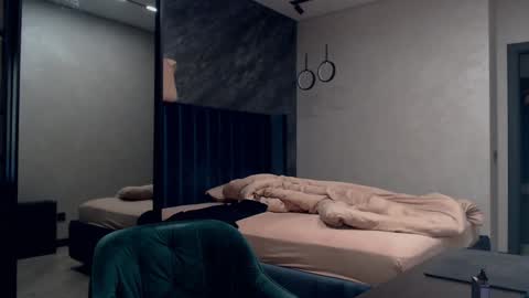 Justin online show from January 2025 04:36:02 AM