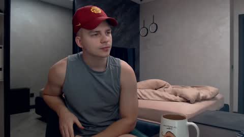 Justin online show from January 2025 03:33:01 AM