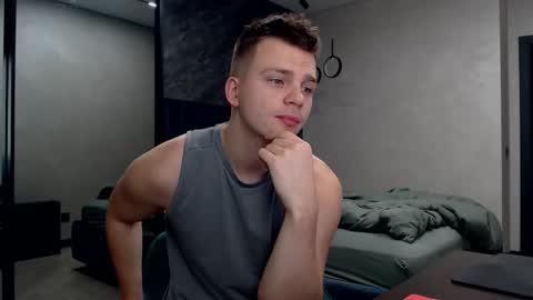 Justin online show from February 2025 03:39:02 AM