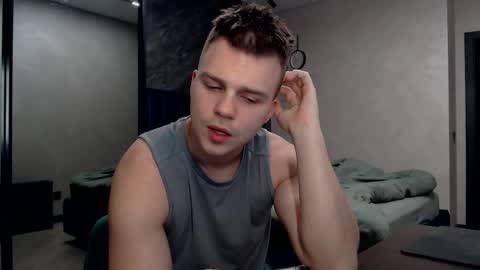 Justin online show from March 2025 01:31:02 AM