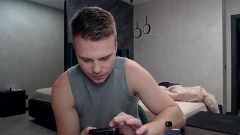 Justin online show from October 2025 02:53:01 AM