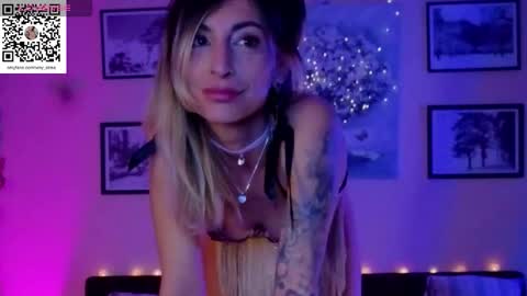 Snapshot of prettyalmaa chatting on February 2026 09:29:02 PM Alma online show from February 2026 09:29:02 PM