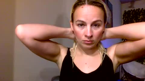 Snapshot of prettybabypetite chatting on February 2026 07:01:02 PM Missy Jack online show from February 2026 07:01:02 PM