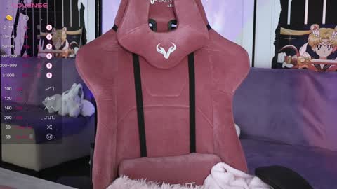 Violet online show from December 2024 11:39:02 AM