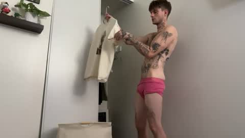 Snapshot of prettyboyszn chatting on June 2026 03:51:01 AM pretty boy online show from June 2026 03:51:01 AM