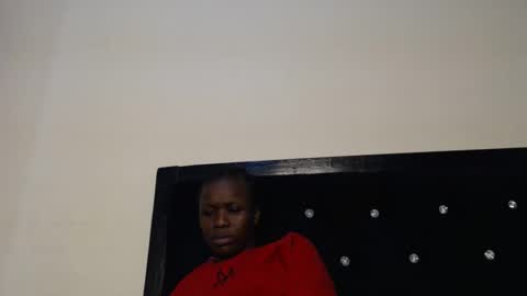 Vee online show from November 2025 07:08:02 AM