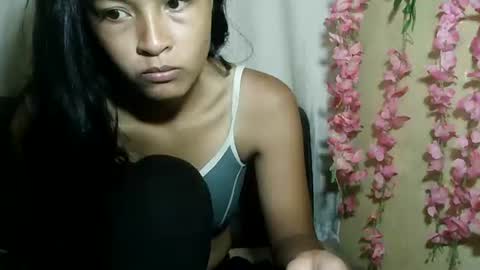 Snapshot of prettychoux chatting on February 2026 05:08:02 AM prettychoux online show from February 2026 05:08:02 AM