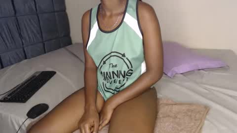 Snapshot of prettygree chatting on February 2026 12:05:02 PM prettygree online show from February 2026 12:05:02 PM