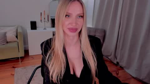 Eva online show from January 2025 03:55:02 AM