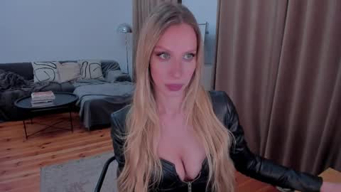 Snapshot of prettyk1ller chatting on May 2026 11:22:02 PM Eva online show from May 2026 11:22:02 PM