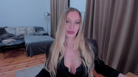 Snapshot of prettyk1ller chatting on June 2026 12:36:02 AM Eva online show from June 2026 12:36:02 AM