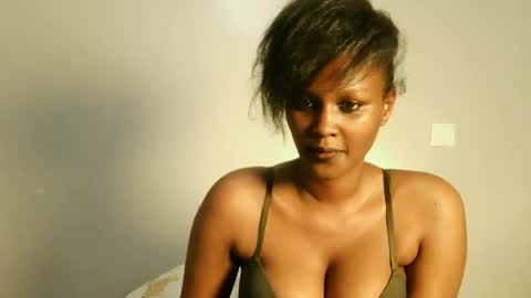 prettykeilaa online show from June 2026 09:02:03 PM