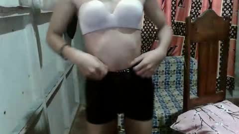 prettykhelcy online show from March 2026 02:18:01 AM