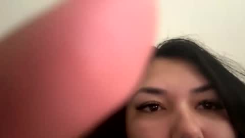 prettylatinamomma01 online show from March 2026 04:31:01 PM