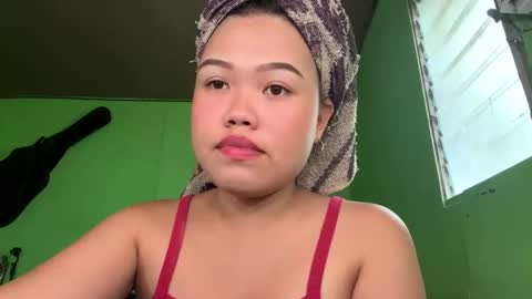 Snapshot of prettymae756493 chatting on May 2026 05:01:02 AM prettymae756493 online show from May 2026 05:01:02 AM