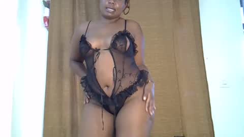 prettymel_ online show from March 2025 10:44:02 AM