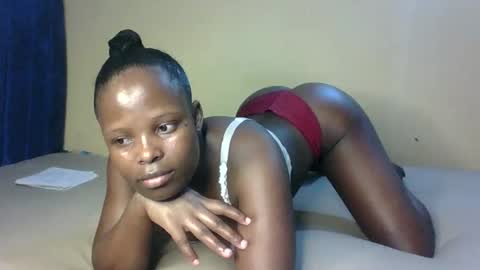 Melly online show from November 2025 06:10:01 PM