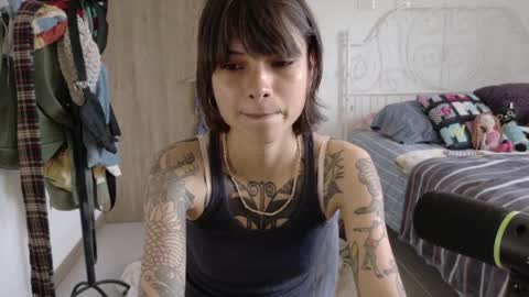 Juli online show from April 2026 08:54:02 PM