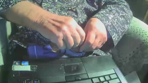 Thomas online show from November 2025 12:32:01 AM