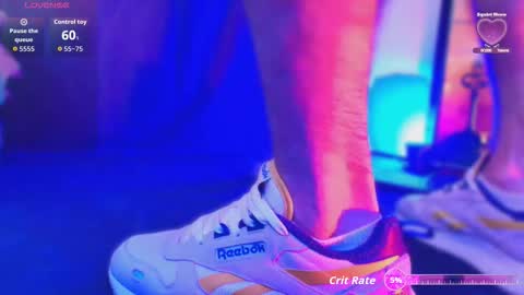 Snapshot of pridelgtbi chatting on November 2025 07:52:01 AM pridelgtbi online show from November 2025 07:52:01 AM