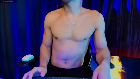 Snapshot of pridelgtbi chatting on November 2025 01:47:01 AM pridelgtbi online show from November 2025 01:47:01 AM