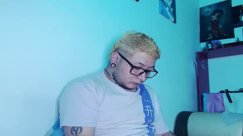 Snapshot of prince_ftm1 chatting on December 2024 11:42:02 PM Prince online show from December 2024 11:42:02 PM