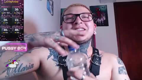 Snapshot of prince_ftm1 chatting on February 2025 07:55:01 PM Prince online show from February 2025 07:55:01 PM