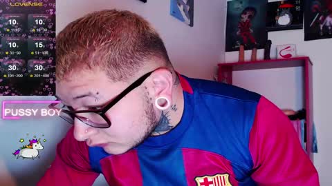 Snapshot of prince_ftm1 chatting on February 2025 03:23:02 PM Prince online show from February 2025 03:23:02 PM